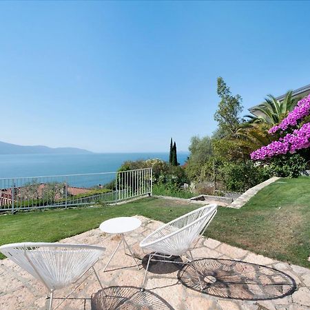 Villa Gargnano Luaran gambar
