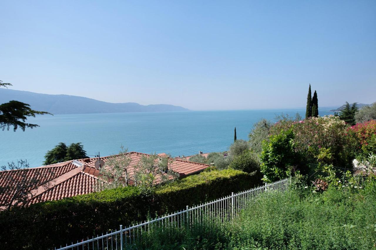 Villa Gargnano Luaran gambar